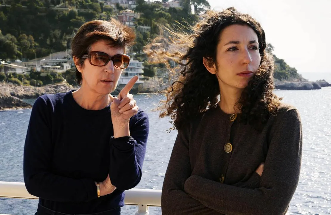 "Une famille", un film documentaire de Christine Angot [Le mois du film documentaire]